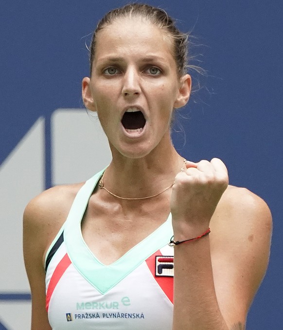 epa06174894 Karolina Pliskova of the Czech Republic reacts as she plays Nicole Gibbs of the US on the fourth day of the US Open Tennis Championships at the USTA National Tennis Center in Flushing Mead ...