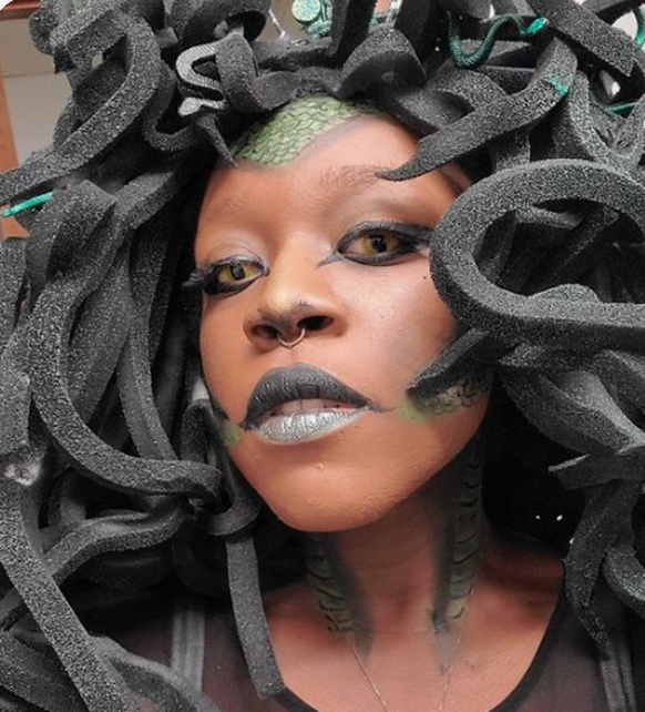 Medusa Halloween Make-Up-Look