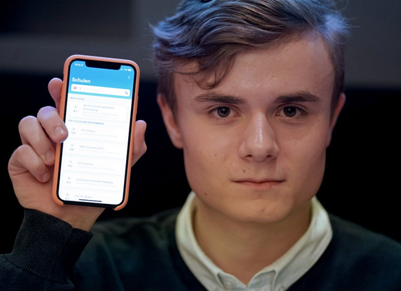 Benjamin Hadrigan will mit seiner App mehr Transparenz im Schulsystem schaffen.