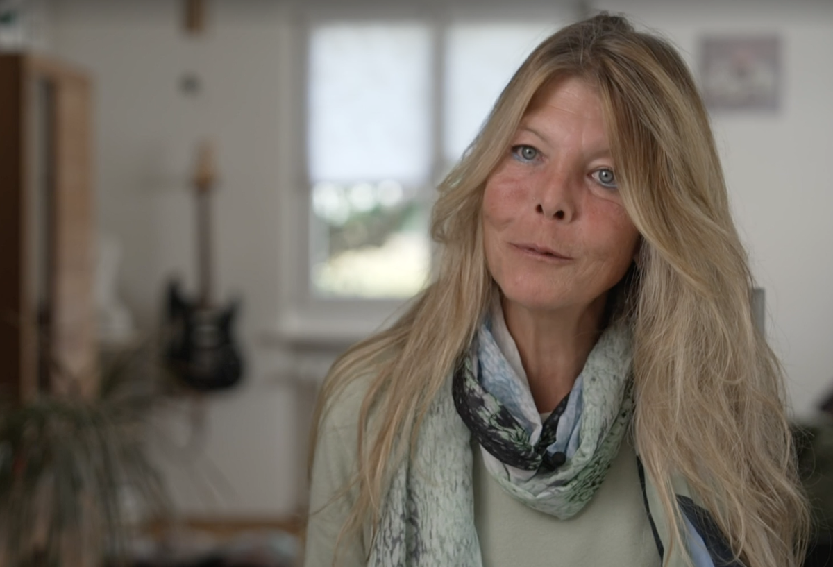 Sandra F.