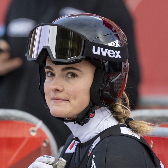 Sina Arnet of Switzerland during the women's FIS Ski Jumping World Cup competition at the Gross-Titlis Schanze on Sunday, December 21, 2025 in Engelberg, Switzerland. (KEYSTONE/Urs Flueeler)