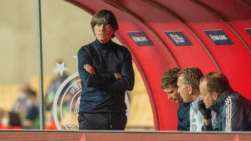 Im Joachim Loew, Bundestrainer Deutschland, GER, Spanien vs. Deutschland, Fussball, UEFA Nations League, Saison 2020/2021, 17.11.2020 GER, Spanien vs. Deutschland, Fussball, UEFA Nations League, Saiso ...