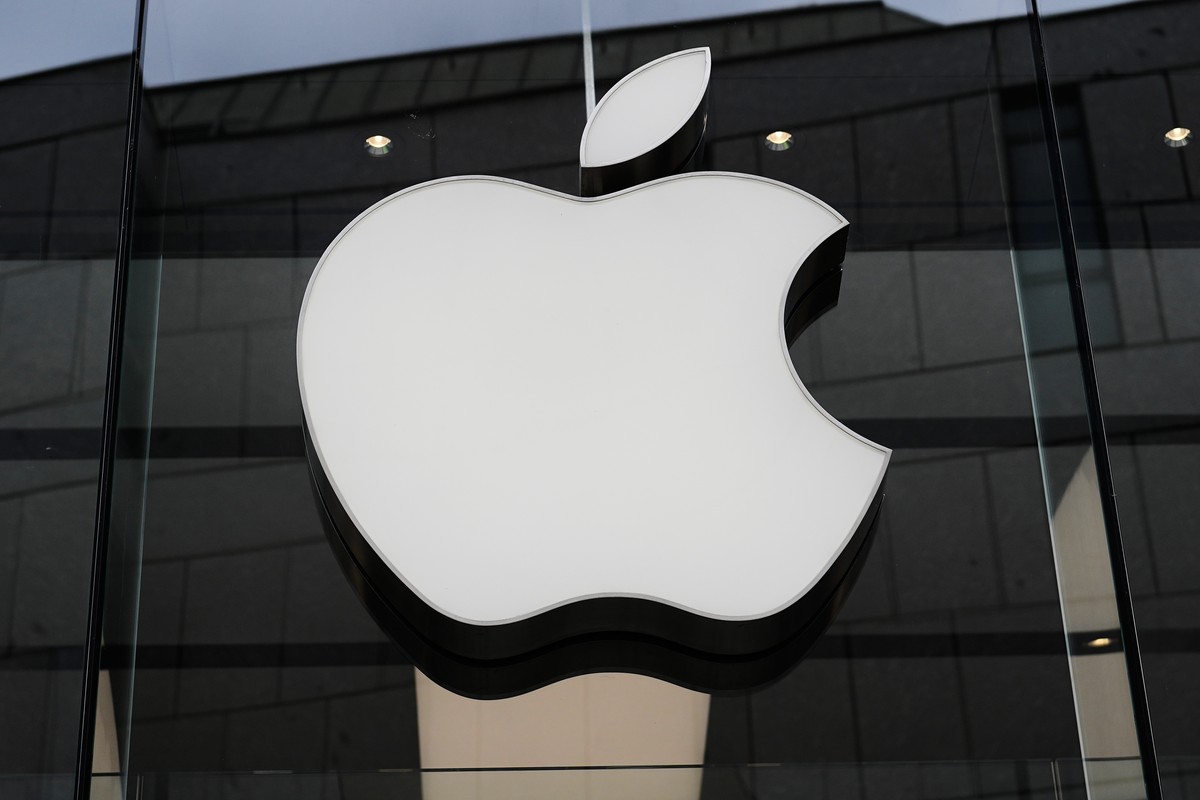 FILE - The Apple logo is illuminated at a store in Munich, Germany, April 2, 2026. (AP Photo/Matthias Schrader, File)
Apple Lake Ontario
