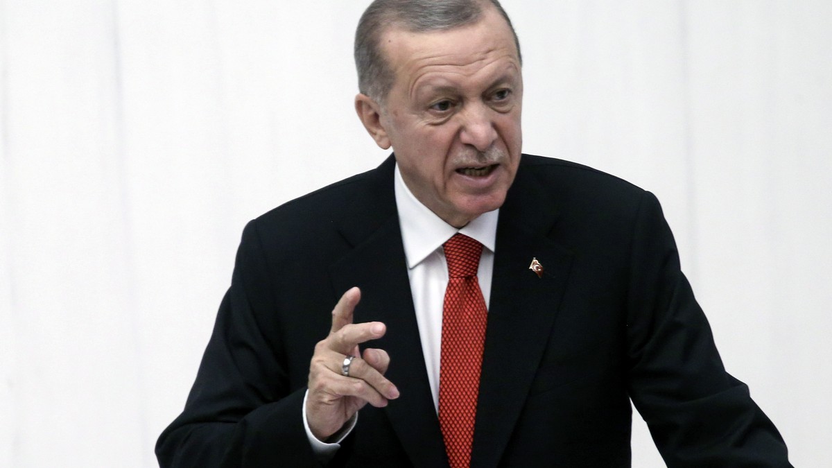 epa10894001 Turkey's President Recep Tayyip Erdogan speaks at the opening of the new legislative year of the Parliament in Ankara, Turkey, 01 October 2023. Erdogan said terrorists attempting to d ...