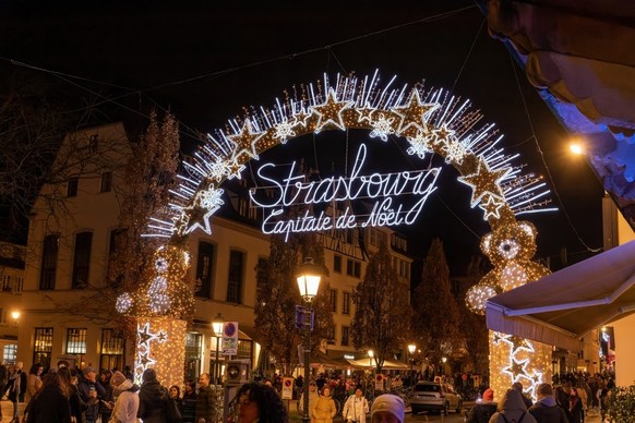 Strasbourg Strassburg Weihnachtsmarkt Capitale de Noël schönste Weihnachtsmärkte der Schweiz Frankreich