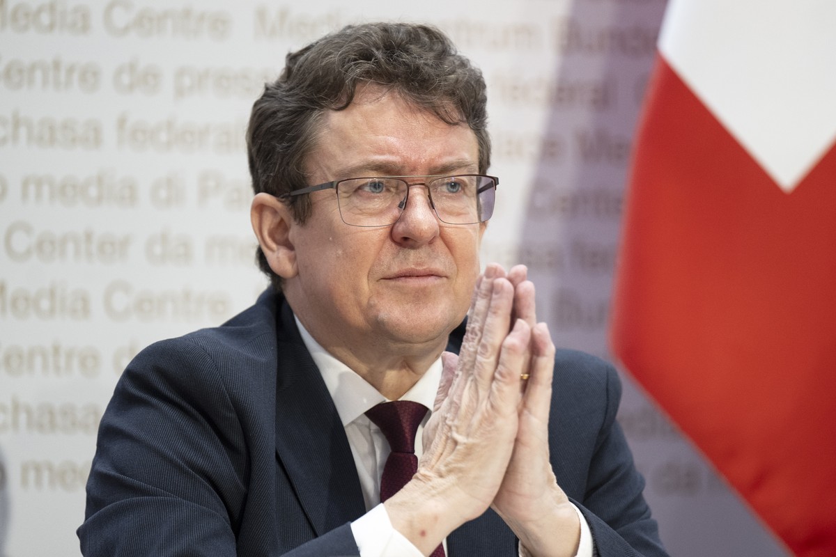 Bundesrat Albert Roesti spricht zur Abstimmung ueber die Vorlage fuer eine sichere Stromversorgung, am Montag, 18. Maerz 2024, in Bern. Die Schweizer Stimmbevoelkerung stimmt am 9. Juni ueber diese Vo ...