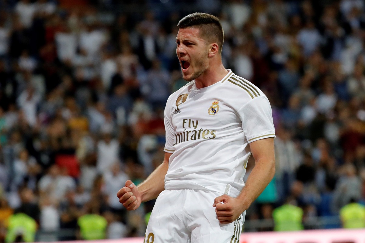 epa07869497 Real Madrid's forward Luka Jovic reacts during the Spanish LaLiga match between Real Madrid and CA Osasuna at Santiago Bernabeu stadium in Madrid, Spain, 25 September 2019. EPA/JuanJo ...