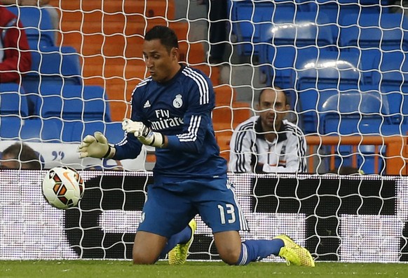 Keylor Navas ersetzt gegen Elche Iker Casillas.