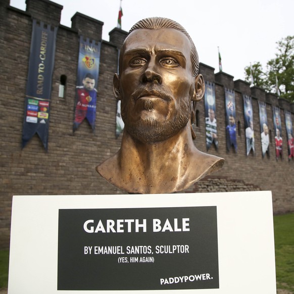 A bust of Real Madrid and Wales soccer player Gareth Bale, created by Emanuel Santos, the artist behind the recent Cristiano Ronaldo bust at Madeira airport, is placed on display after being unveiled  ...