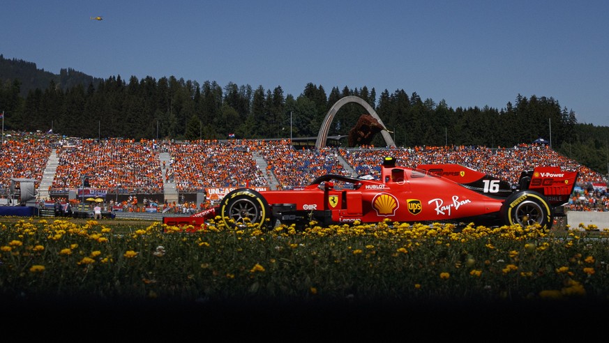 epaselect epa07682898 Monaco&#039;s Formula One driver Charles Leclerc of Scuderia Ferrari in action during the qualifying session of the Austrian Formula One GP at the Red Bull Ring circuit in Spielb ...