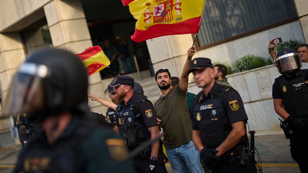 Nach dem Massenansturm auf Ceuta wächst der Verdacht gegen Marokko – Europa zerlegt sich im Streit