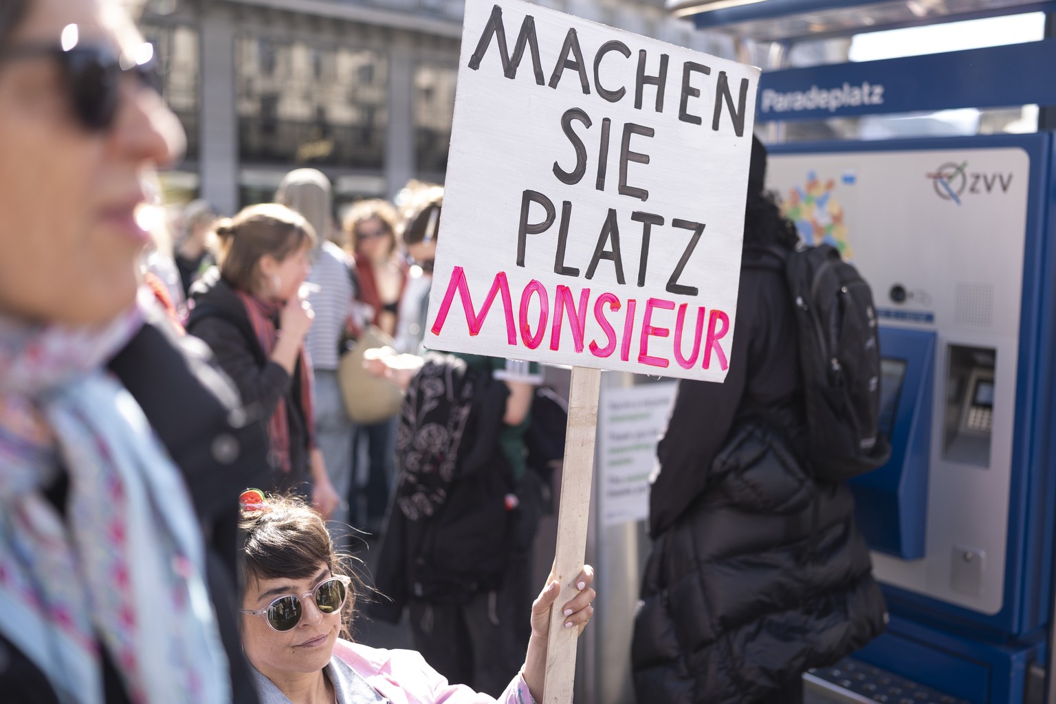 An estimated 1000 Women, lesbians, trans, inter- and non-binary people protest on Paradeplatz, at the unauthorised colourful and combative women&#039;s demonstration, on the occasion of International  ...