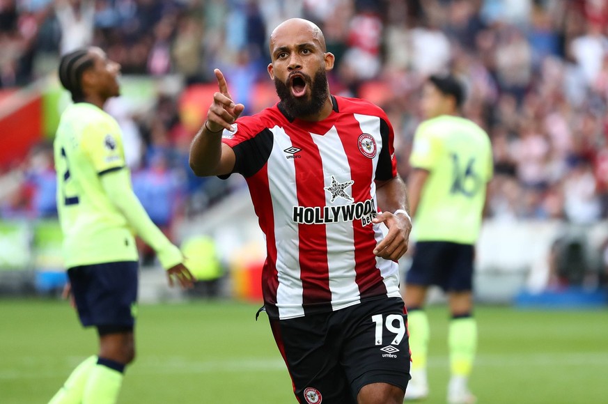 31st August 2024 Gtech Community Stadium, Brentford, London, England Premier League Football, Brentford versus Southampton Bryan Mbeumo of Brentford celebrates after scoring his sides 2nd goal in the  ...