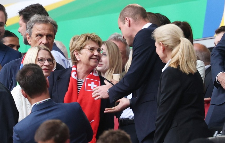 epa11462540 Swiss President Viola Amherd (L) and Britain&#039;s Prince William, Prince of Wales (R) chat prior the UEFA EURO 2024 quarter-finals soccer match between England and Switzerland, in Dussel ...
