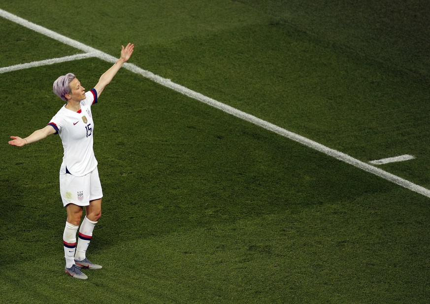 United States&#039; Megan Rapinoe celebrates after scoring her side&#039;s second goal during the Women&#039;s World Cup quarterfinal soccer match between France and the United States at the Parc des  ...