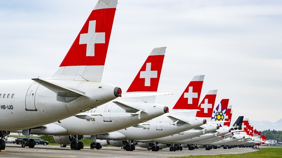 ARCHIVBILD ZUR BEWILLIGUNG DER STAATSHILFE FUER DIE SWISS UND EDELWEISS DURCH DEN DEUTSCHEN STABILISIERUNGSFONDS, AM MONTAG, 17. AUGUST 2020 - coVIDE Photo Set - Grounded &quot;Swiss&quot; and &quot;E ...