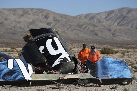 Trümmer des «SpaceShipTwo»-Raumflugzeugs.