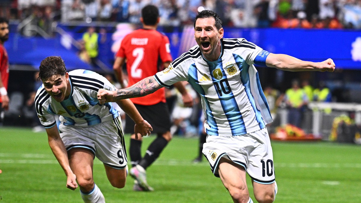 Argentina's Lionel Messi (10) celebrates scoring their second goal during the World Cup round of 16 soccer match between Argentina and Egypt in Atlanta, Tuesday, July 7, 2026. (AP Photo)
Lionel M ...