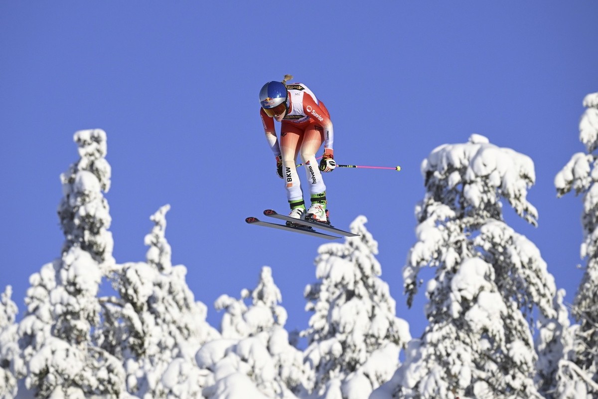 Fanny Smith of Switzerland in action during the women's FIS Ski Cross World Cup second qualifying event in Idre, Sweden, Friday Jan. 20, 2023. (Anders Wiklund/TT via AP)
