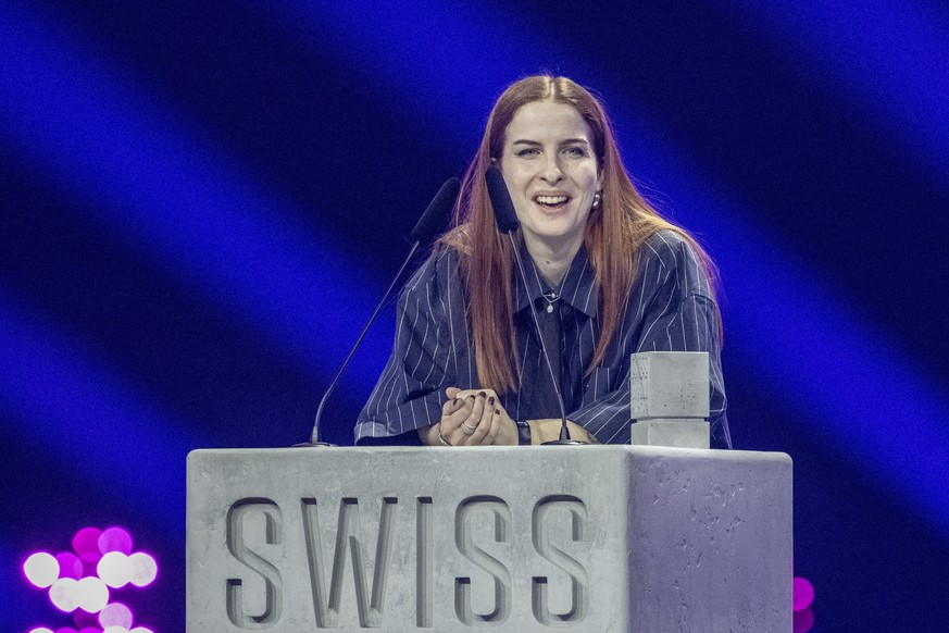Gigi win the most rising artist social media Award, during the award ceremony of the Swiss Music Awards in Zuerich, Switzerland, May 8, 2024. (KEYSTONE/Urs Flueeler)