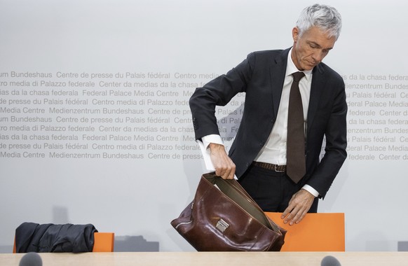 ARCHIVIBILD ZUR ZUSTIMMUNG DER GERICHTSKOMMISSION, DASS BUNDESANWALT MICHAEL LAUBER VORZEITIG AM 31. AUGUST AUS DEM AMT SCHEIDET --- Swiss Federal Attorney Michael Lauber at the end of a media confere ...