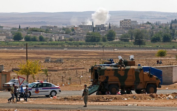 IS-Bomben gehen in Kobani nieder (01.10.2014)-