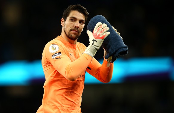 epa10607351 Manchester City goalkeeper Stefan Ortega returns to the pitch for the second half of the English Premier League match between Manchester City and West Ham United in Manchester, Britain, 03 ...