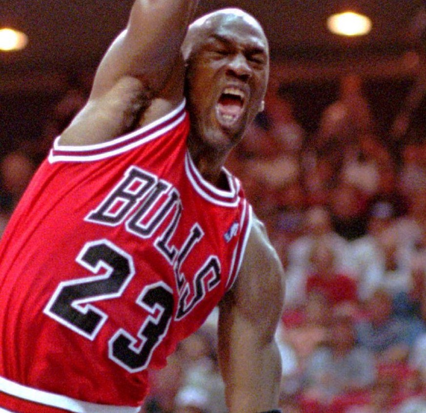 13.01.1999: Michael Jordan verkündet seinen zweiten Rücktritt, lässt damit die Basketball-Welt stillstehen und die Nike-Aktie absacken