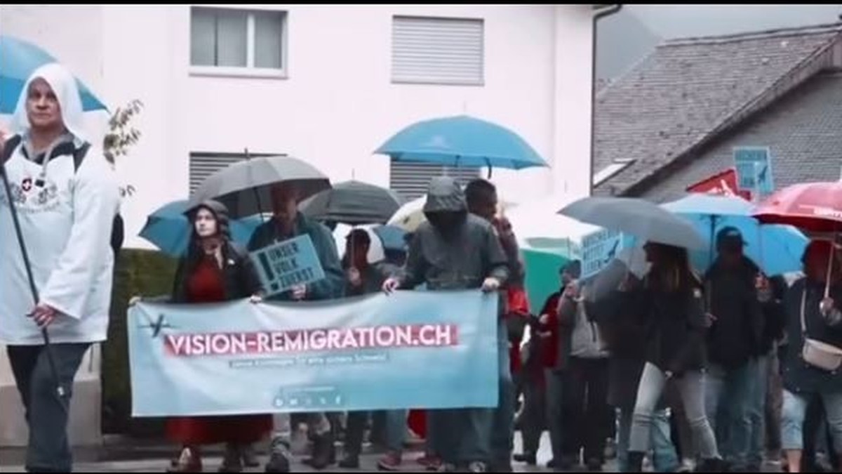 Doch-kein-Weihnachtsstand-in-Hagenbuch-ZH-f-r-Junge-Tat-Aktivisten