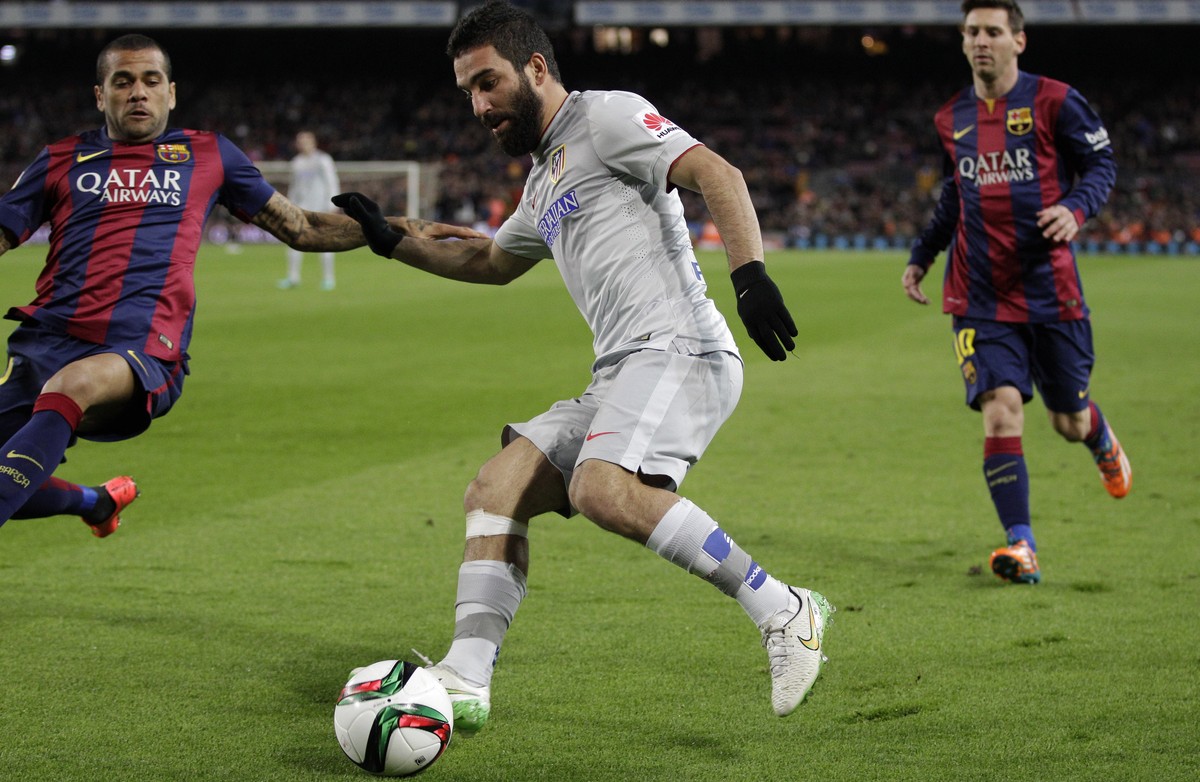 Wenn es der neue Barça-Präsident absegnet, spielt Arda Turan nächste Saison mit Dani Alves und Lionel Messi statt gegen sie.