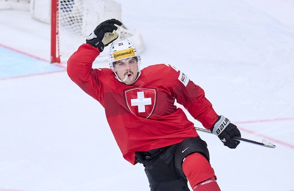 Kevin Fiala, SUI 21 scores, shoots goal , Tor, Treffer, Torschuss, against Jordan Binnington CAN 50 and celebrates in the penalty shootout of the semi final match CANADA - SWITZERLAND of the IIHF Ice ...