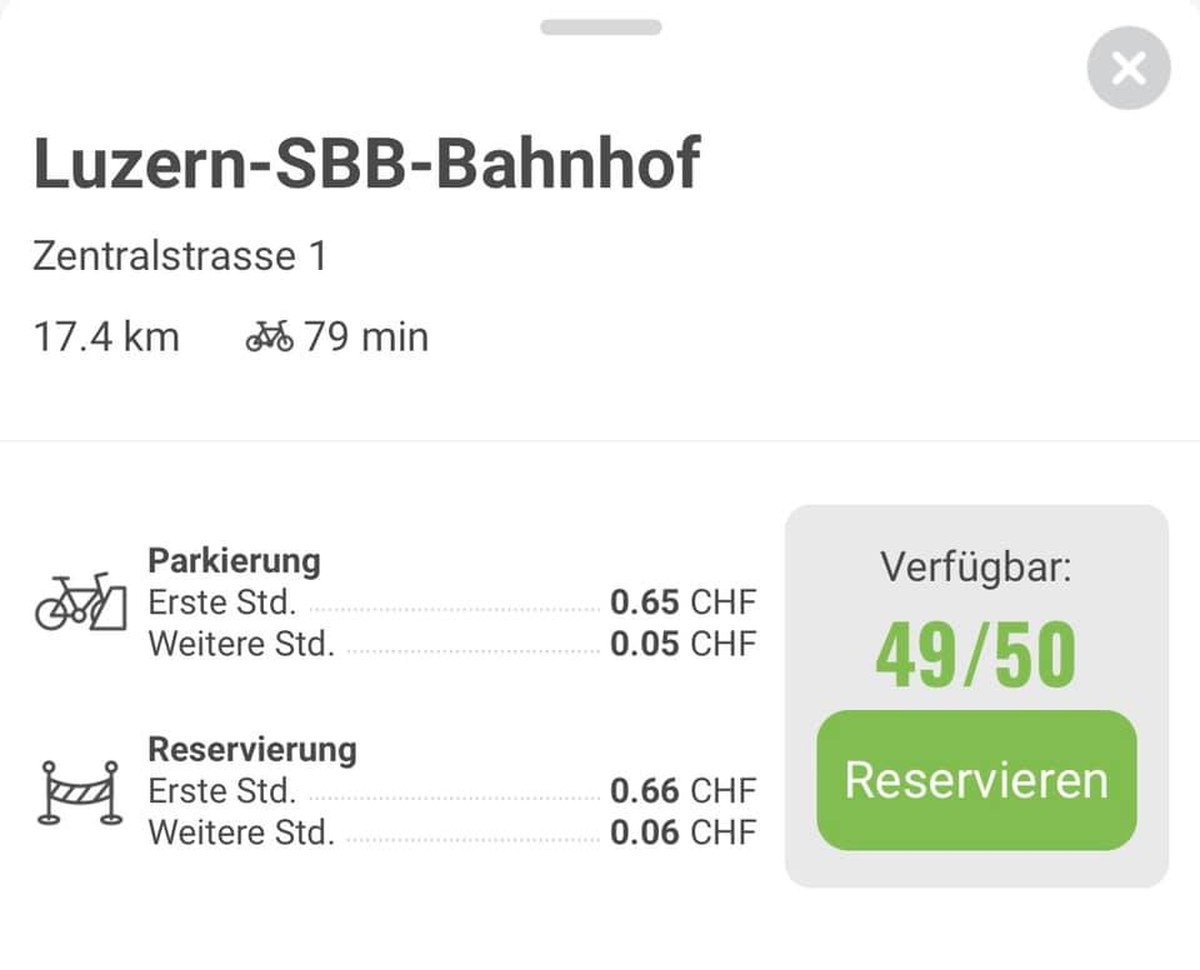Die Veloparkplätze sind in Luzern ab Dienstag buchbar.