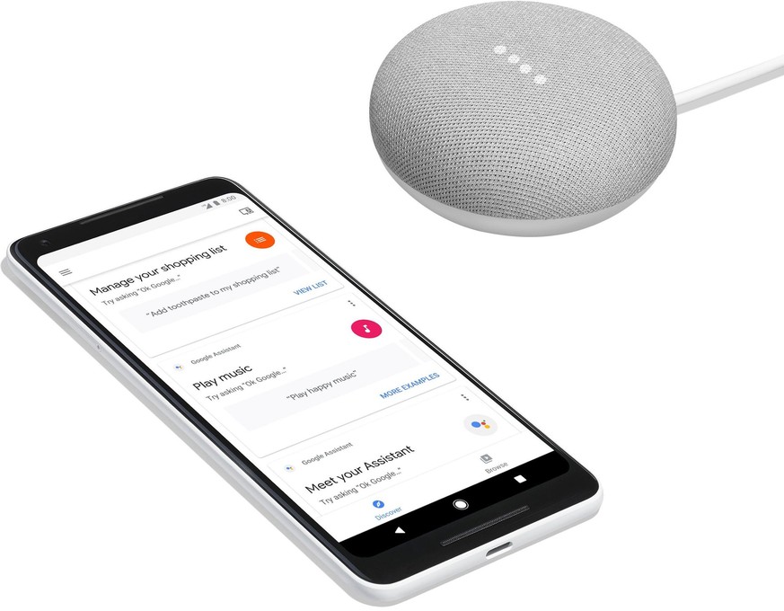 Das Pixel 2 und der (mehr oder weniger) smarte Lautsprecher Google Home Mini.