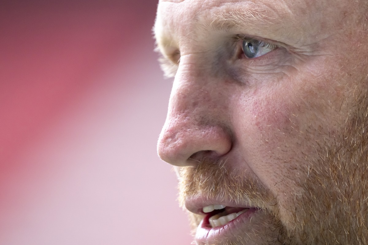 Basel's head coach Ludovic Magnin during a training session the day before the UEFA Champions League play-off second leg match between Denmark's F.C. Copenhagen and Switzerland's FC Bas ...