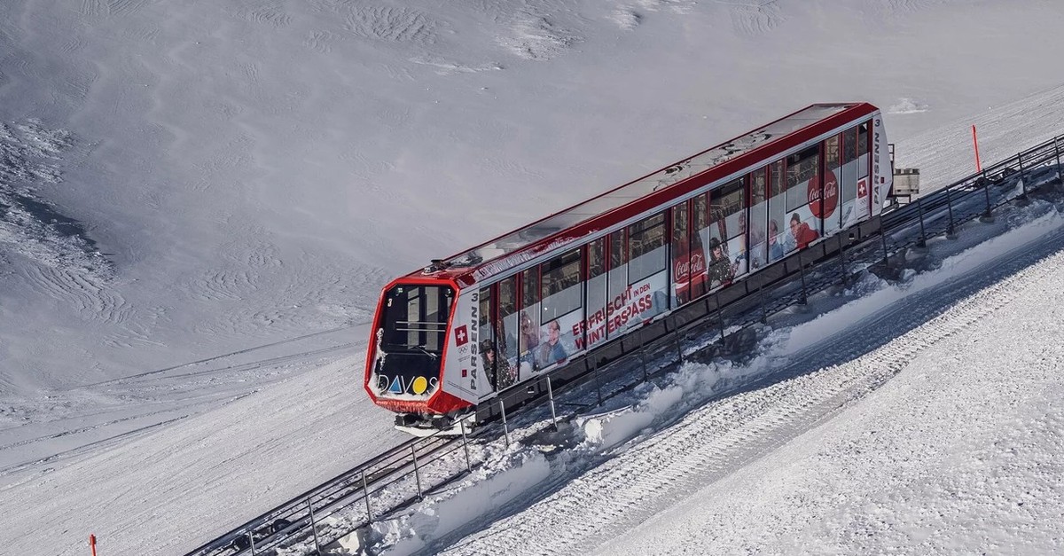 parsennbahn-bleibt-wegen-technischer-st-rung-stecken