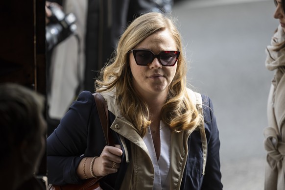 Valerie Dittli, conseillere d'Etat vaudoise, arrive lors d'une conference de presse au sujet des mesures prises suite a l'analyse au sein du DFA ce vendredi, 21 mars 2025 a Lausanne. le ...