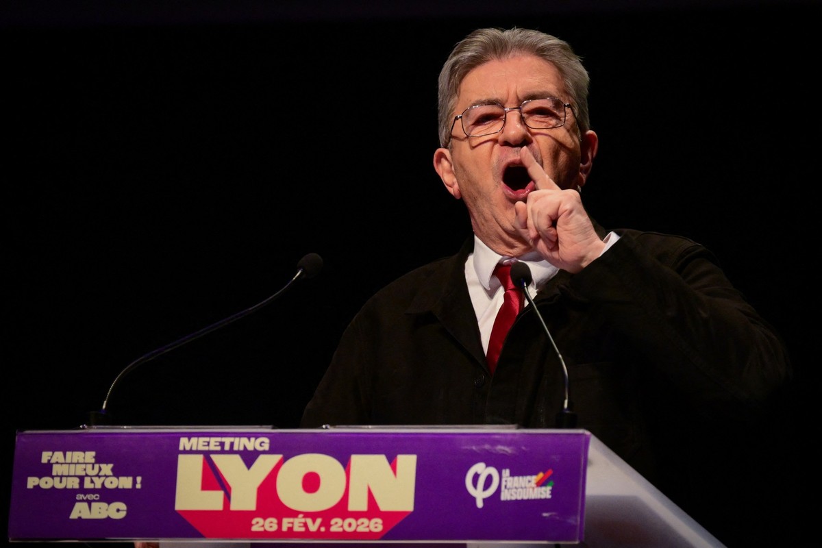 Founder of French left-wing La France Insoumise (LFI) party Jean-Luc Melenchon delivers a speech at a campaign rally of the LFI list head candidate for the city hall of Lyon in the 2026 municipal elec ...