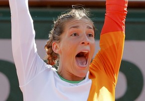 Die Erlösung nach schwierigen Zeiten: Andrea Petkovic lässt Sara Errani im Viertelfinal keine Chance.