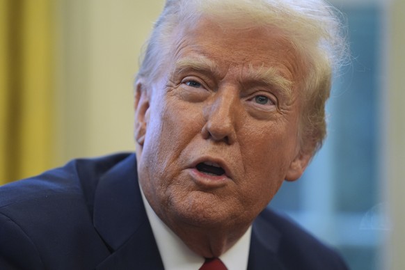 President Donald Trump speaks as he signs executive orders in the Oval Office at the White House, Thursday, Jan. 30, 2025, in Washington. (AP Photo/Evan Vucci)
Donald Trump