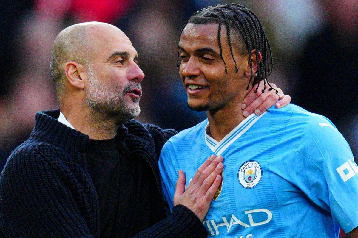Manchester City manager Pep Guardiola L and Manuel Akanji of Manchester City R at full-time Manchester City v Chelsea, Emirates FA Cup, Semi Final, Football, Wembley, London, UK - 20 Apr 2024 EDITORIA ...