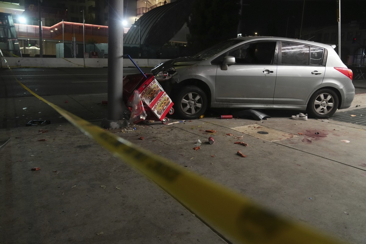 An area is roped off after a vehicle rammed into a crowd of people waiting to enter a nightclub along a busy boulevard in Los Angeles early Saturday, July 19, 2025, injuring several people. (AP Photo/ ...
