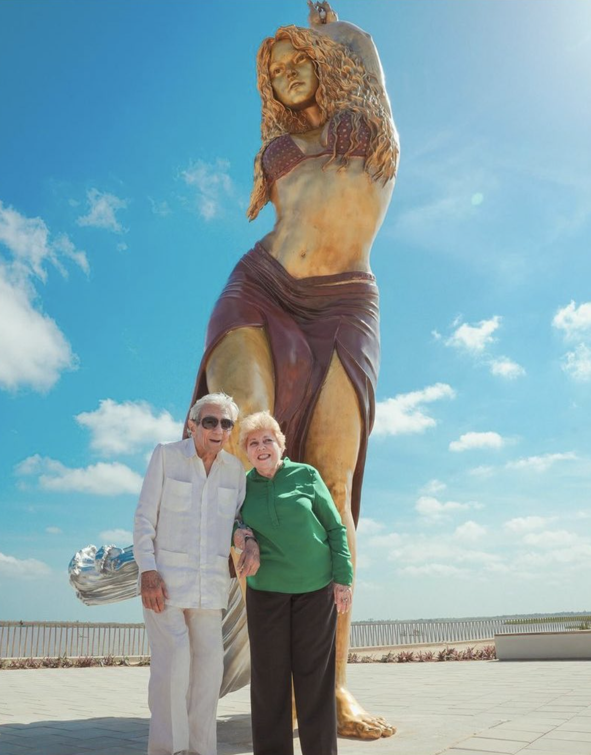 Shakira Statue, Barranquilla, Kolumbien, 26. Dezember 2023
