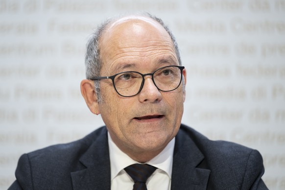 Staenderat Daniel Faessler, Praesident WaldSchweiz spricht waehrend einer Medienkonferenz des Komitees gegen die Biodiversitaesinitiative, am Donnerstag, 13. Juni 2024 in Bern. (KEYSTONE/Anthony Anex)