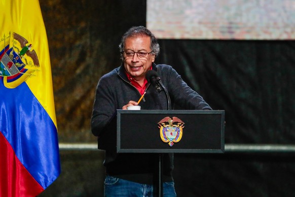 epa11492023 The president of Colombia, Gustavo Petro, speaks at the La Santamaría Bullring in Bogota, Colombia, 22 July 2024. The Colombian Government sanctioned the &#039;No more olé&#039; law, which ...