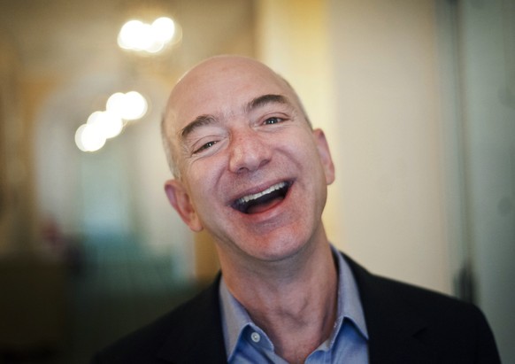 epa07353115 (FILE) - US entrepreneur, founder and president of internet company Amazon, Jeff Bezos smiles at the Bayerischer Hof in Munich, Germany, 11 October 2012 (reissued on 08 February 2019). Acc ...