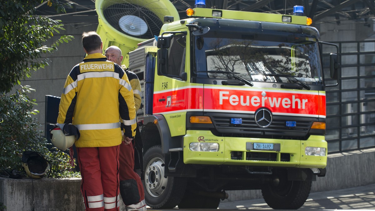 Drei-Verletzte-nach-Brand-im-Kreis-3-in-Z-rich