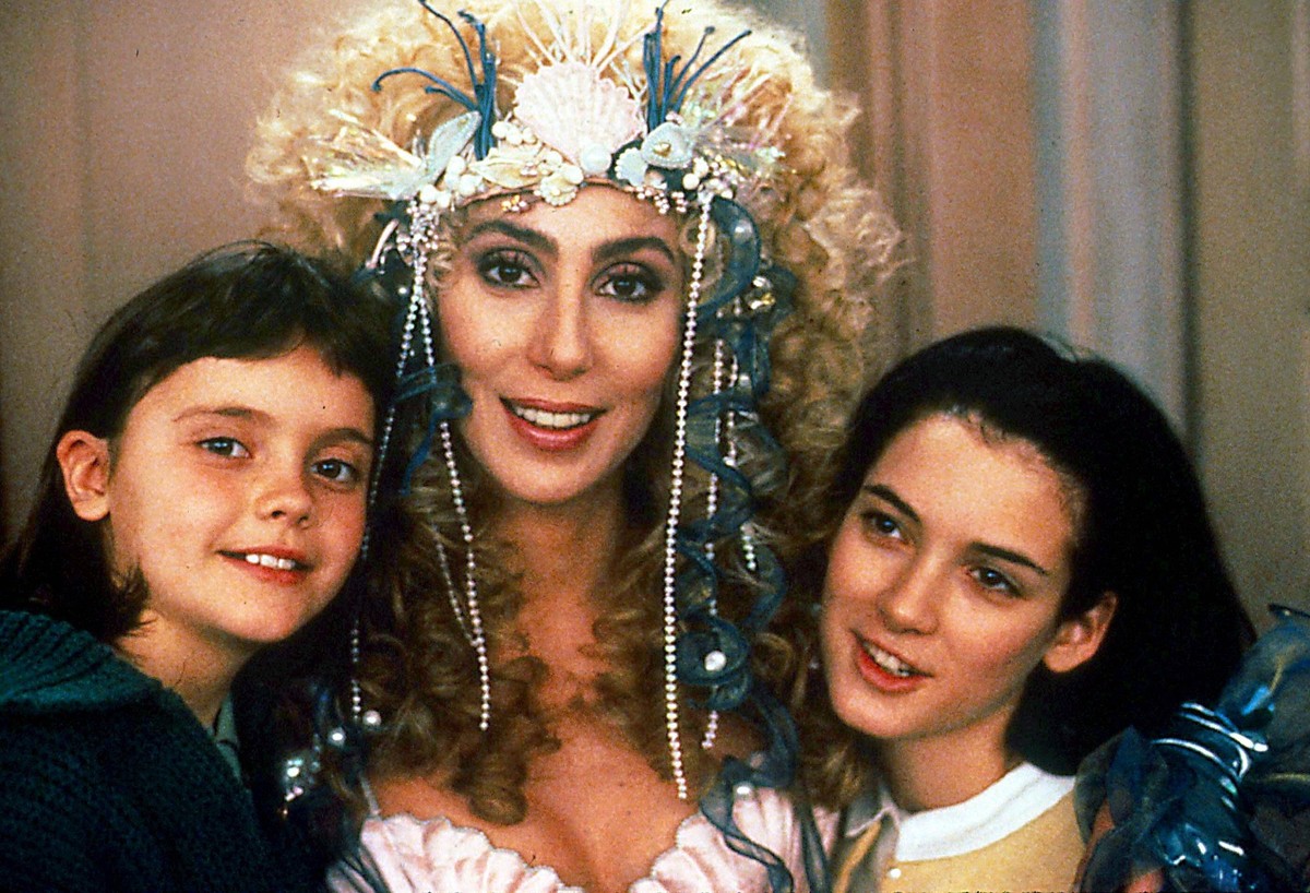 Jan. 1, - A6920. MERMAIDS .CHRISTINA RICCI,CHER , AND WINONA RYDER. SUPPLIED BY CHERRETRO PUBLICATIONxINxGERxSUIxAUTxONLY - ZUMAg49_

Jan 1 mermaids Christina Ricci Cher and Winona Ryder supplied by C ...