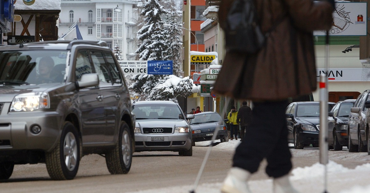 Davos-will-wegen-Verkehrs-berlastung-den-Bahnhof-Dorf-um-200-Meter-verschieben