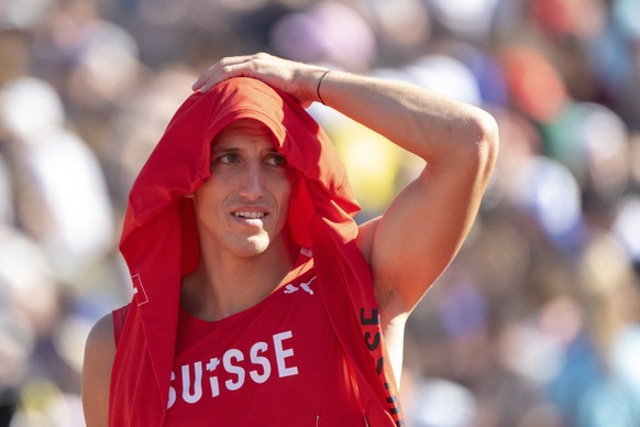 epa10123871 Switzerland&#039;s Simon Ehammer during the Men&#039;s Decathlon Discus Throw of the 2022 European Championships Munich at the Olympiastadion in Munich, Germany, 16 August 2022. EPA/GEORGI ...