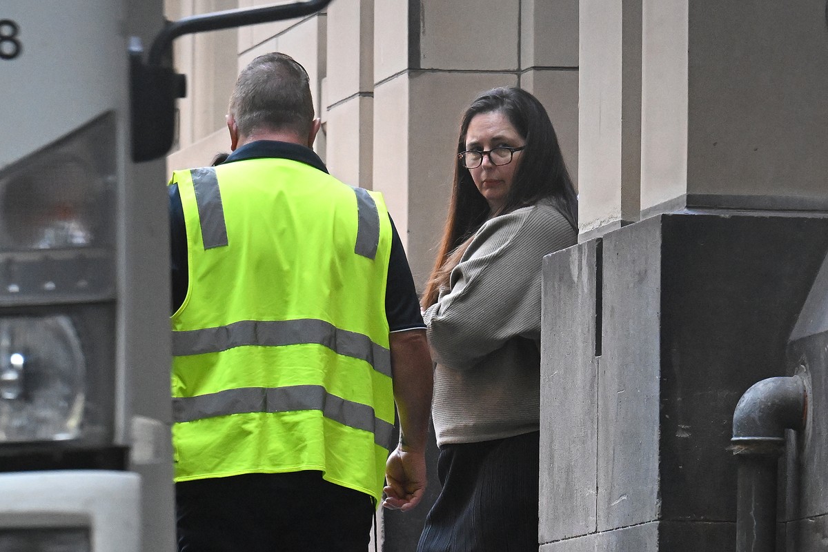 epa12221626 A photo made available on 07 July 2025 shows defendant Erin Patterson in Melbourne, Australia, 15 April 2025 (issued 07 July 2025). A jury has reached a verdict that Erin Patterson was fou ...